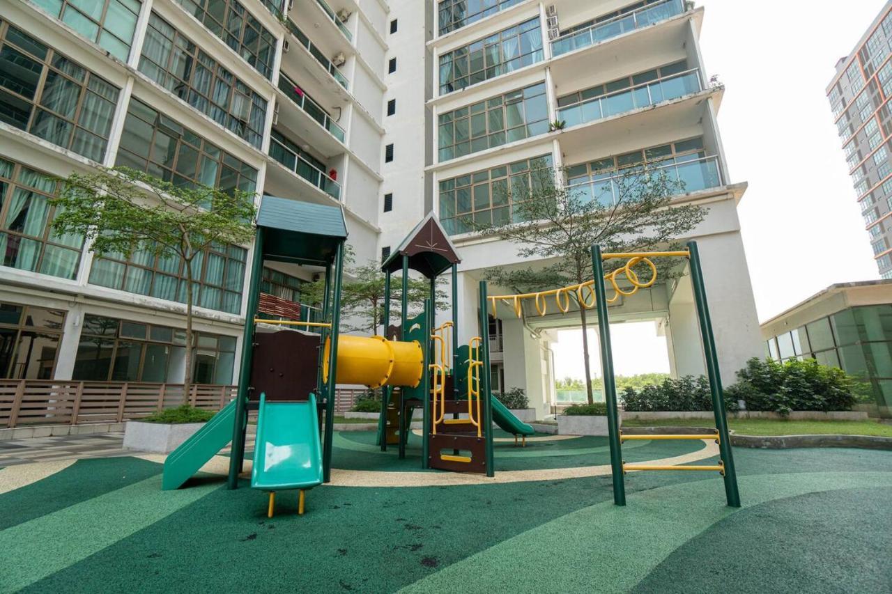 Mount Austin #Palazio B2 Pool View 1-3Pax #Mspro Apartment Johor Bahru Exterior photo